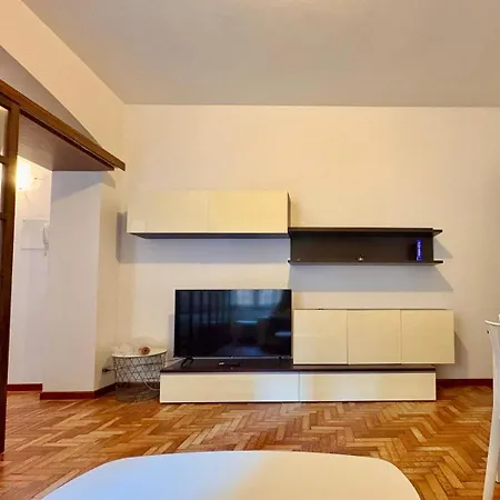 Oasi Sant'anastasia 28 *